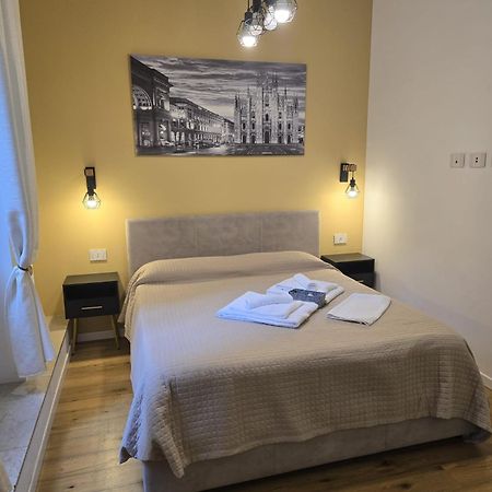 Magnoliaapartments - 18B Visconti Duomo มิลาน ภายนอก รูปภาพ